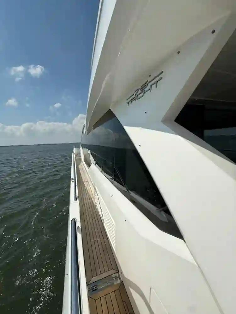 Sunseeker 76 Yacht For Sale