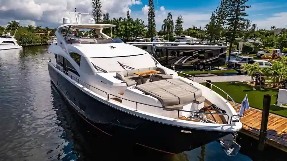 Sunseeker 86 Yacht for Sale