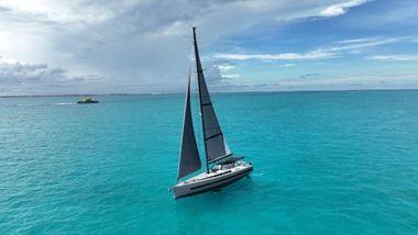 Beneteau Oceanis Yacht 60 For Sale