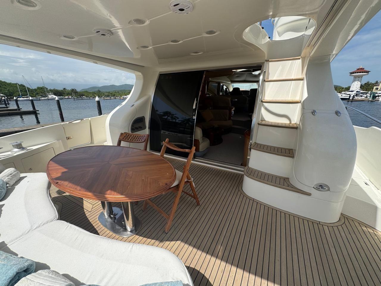 Azimut 68 Plus zum Verkauf