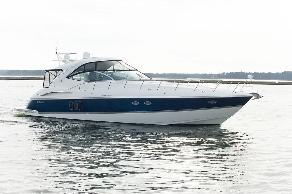 Cruisers Yachts 560 Express for Sale