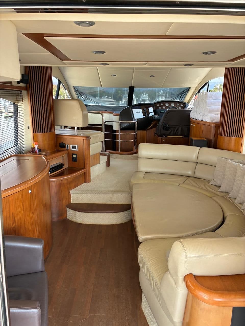 Sunseeker Manhattan 52 for Sale