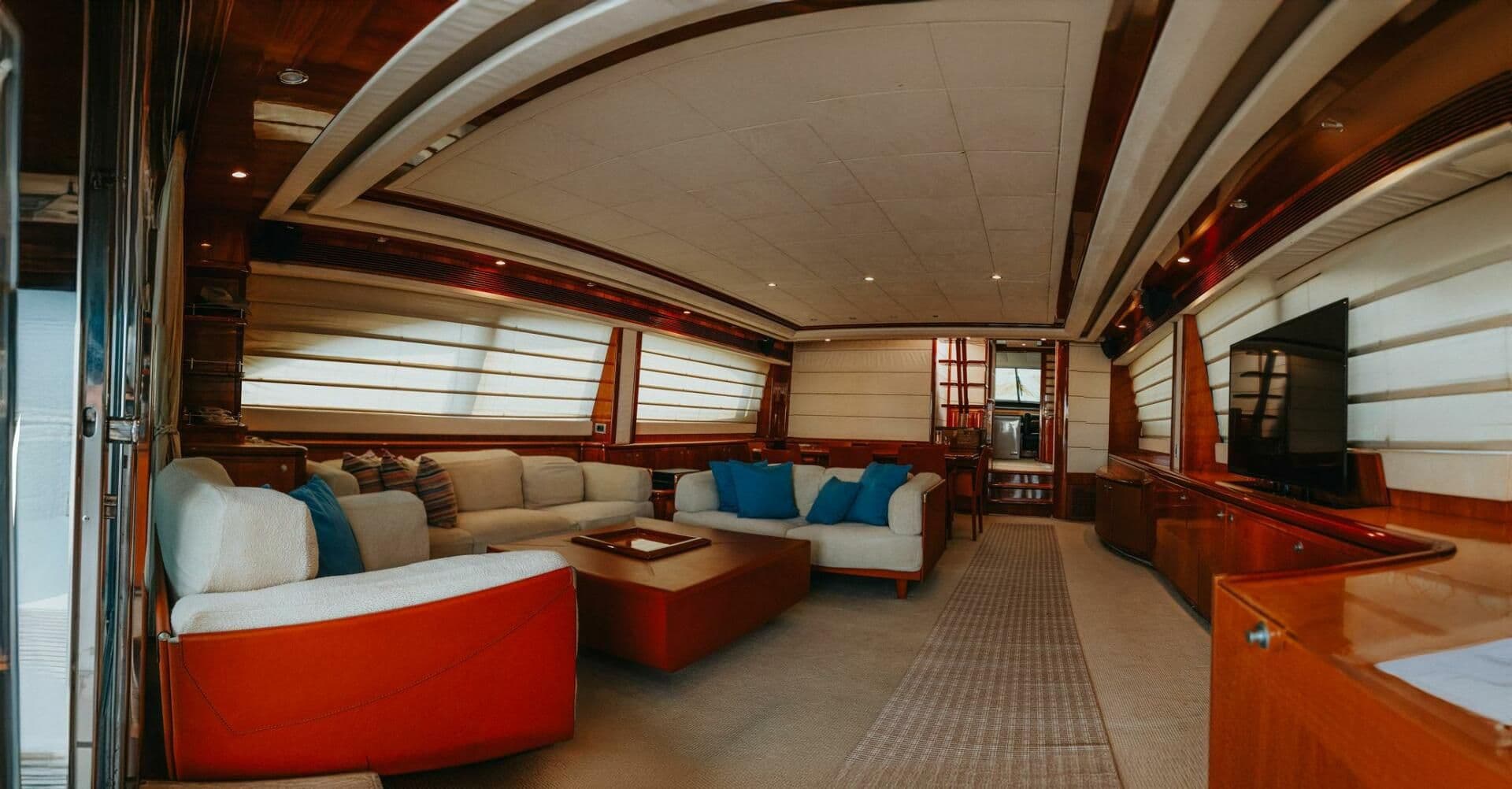 Ferretti Yachts 881 for Sale
