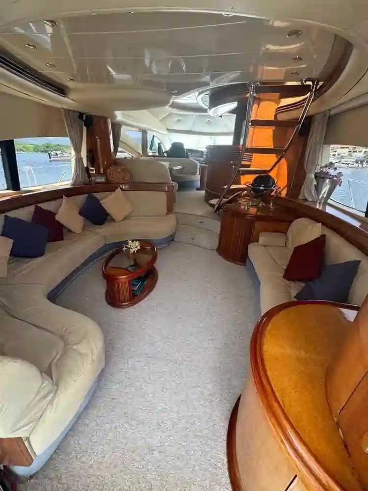 Azimut 68 Plus for Sale