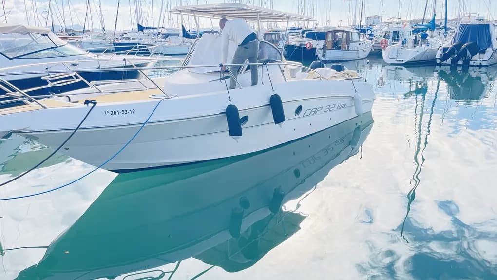 2016 Cantieri Capelli CAP 32 WA for Sale in Altea, ES Walk-around Boats 4