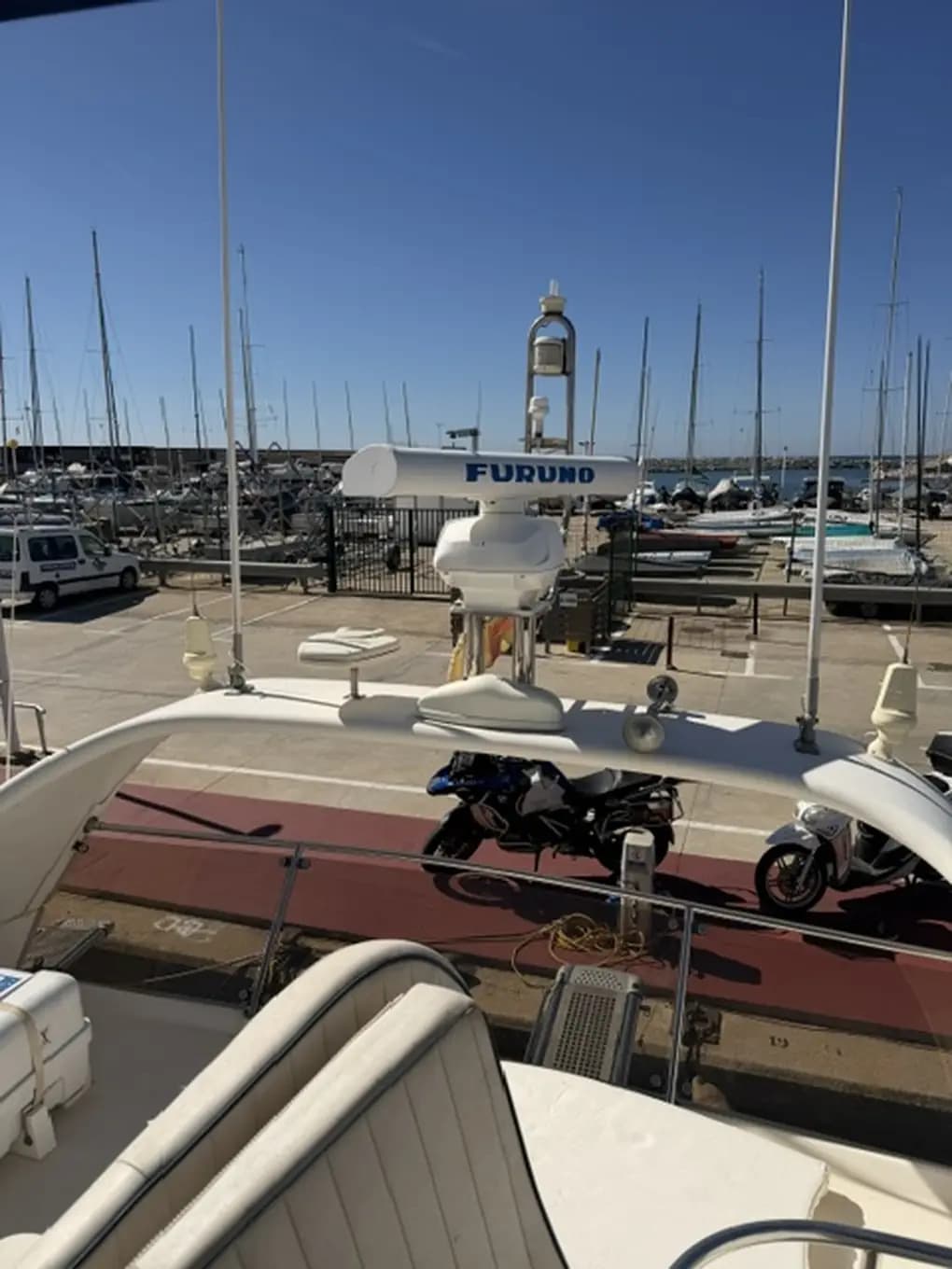 2004 Rodman 41 Fly for Sale in Altea, ES Motor Yacht 3