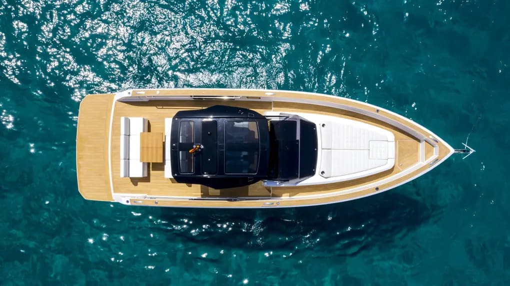 2018 Pardo Yachts P38 for Sale in Altea, ES Walk-around Boats 3