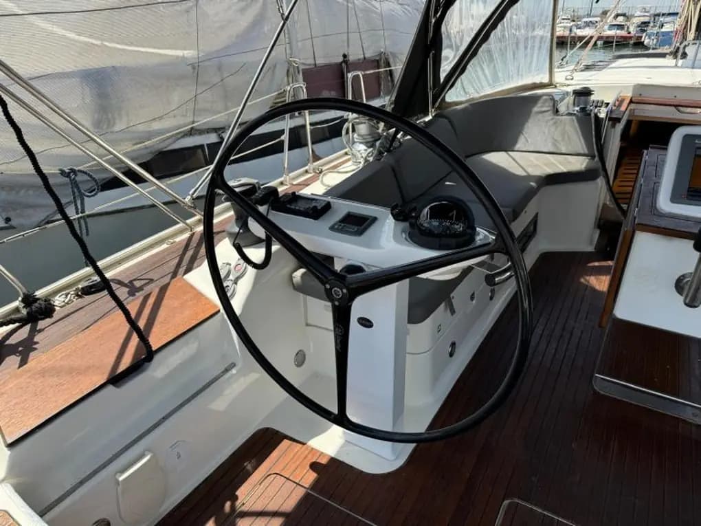 2011 Bavaria Yachts Cruiser 55 for Sale in Altea, ES Monohull 4