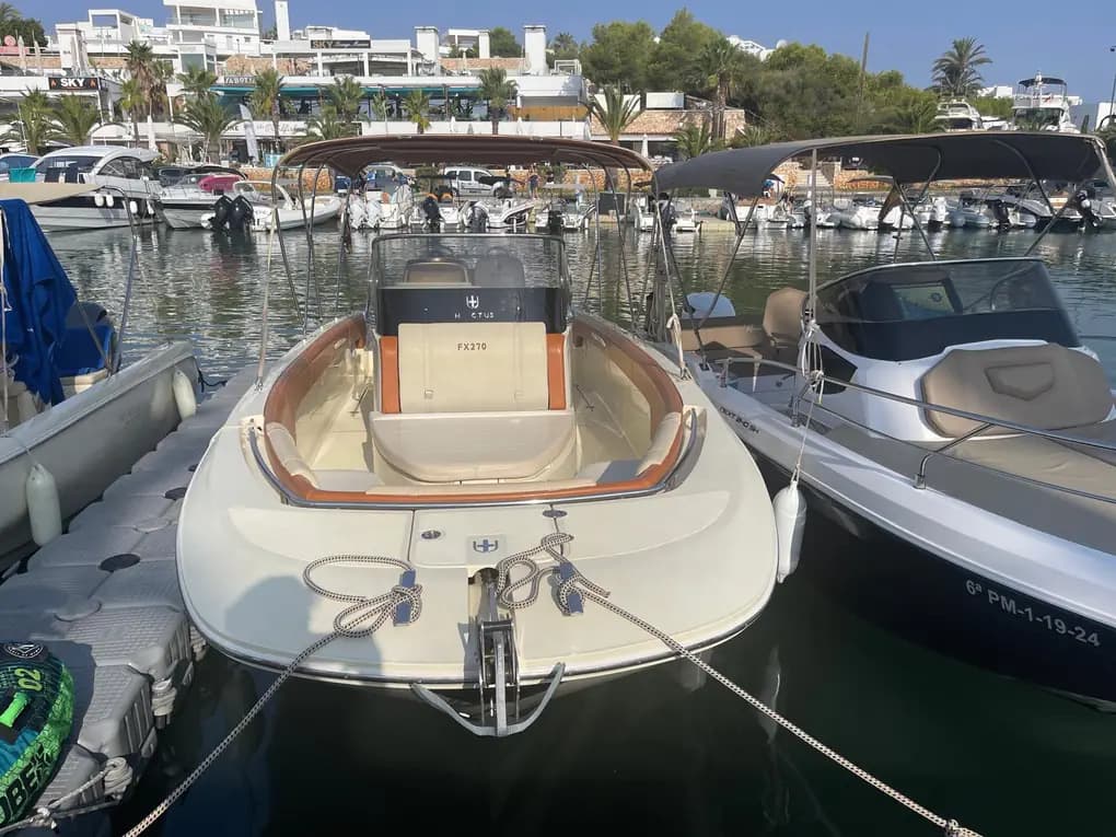 2021 Invictus Yachts 270 FX for Sale in Altea, ES Day Boats 3