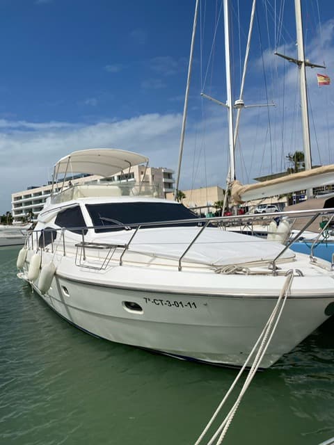 2003 Ferretti Yachts 480 for Sale in Altea, ES Motor Yacht 2