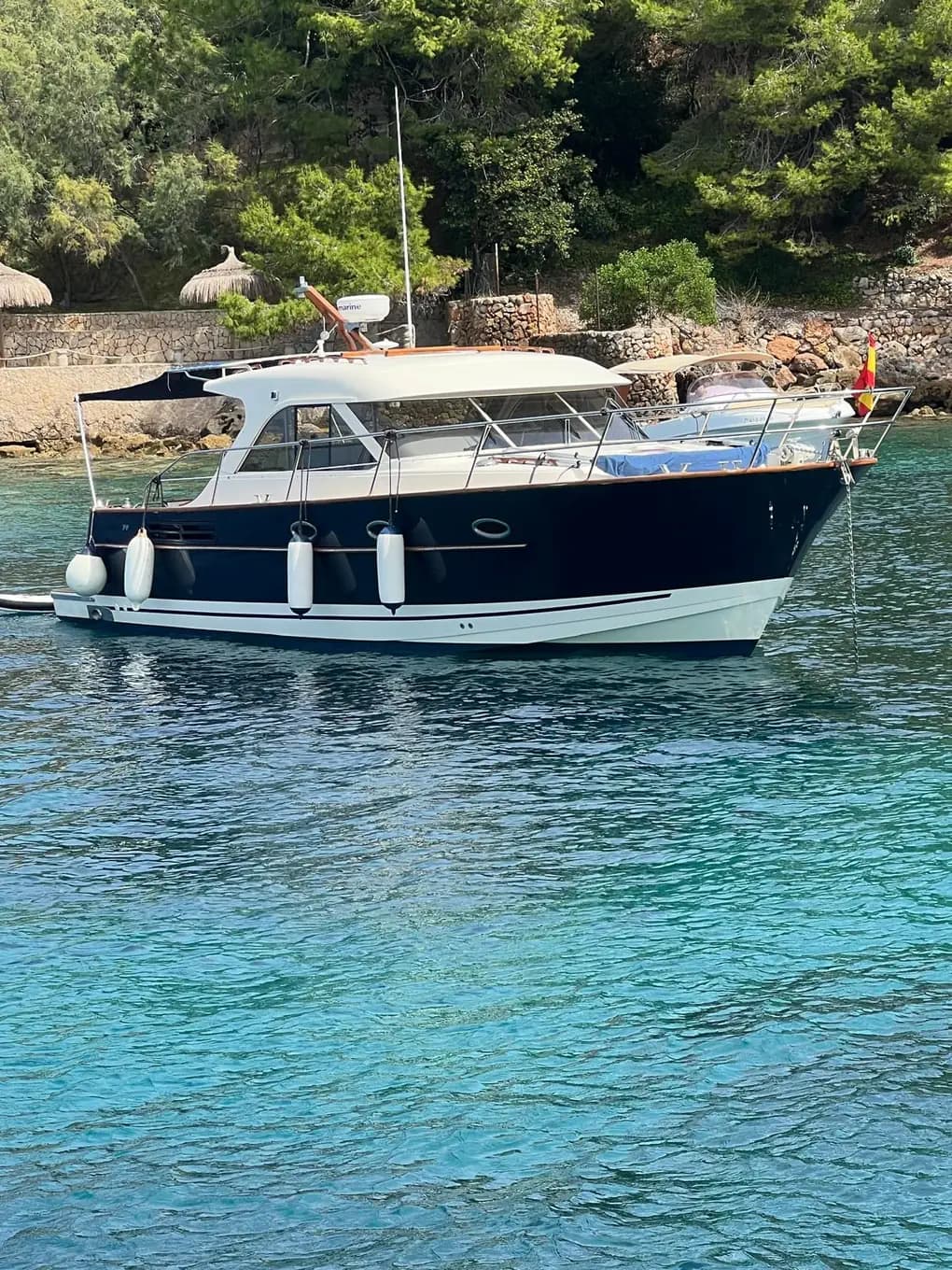 2000 ACM Mystic 39 for Sale in Altea, ES Motor Yacht 2