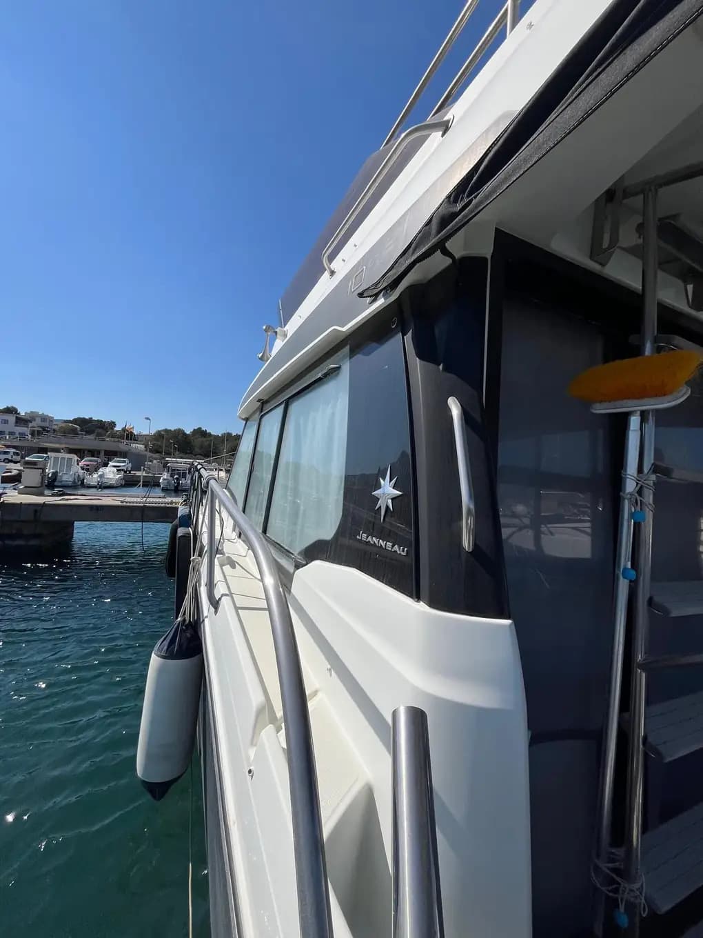 2021 Jeanneau Merry Fisher 1095 for Sale in Altea, ES Freshwater Fishing 4