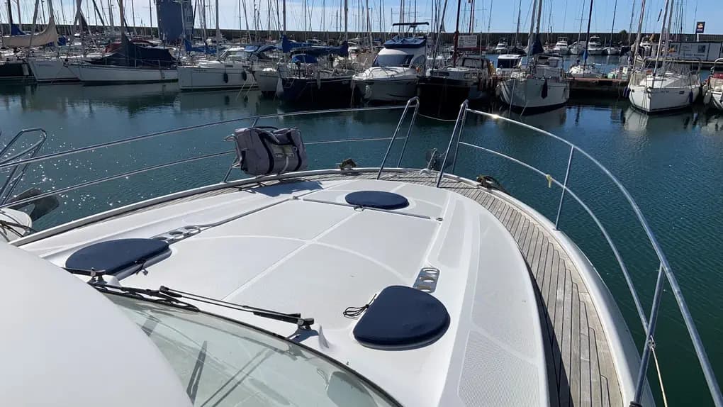 2009 Bavaria Yachts 37 HT for Sale in Altea, ES Sport Cruiser 4