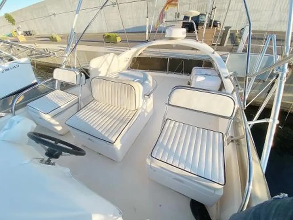 2003 Astondoa 39 for Sale in Altea, ES Motor Yacht 5