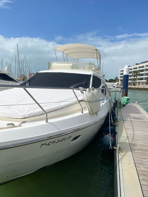 2003 Ferretti Yachts 480 for Sale in Altea, ES Motor Yacht 3