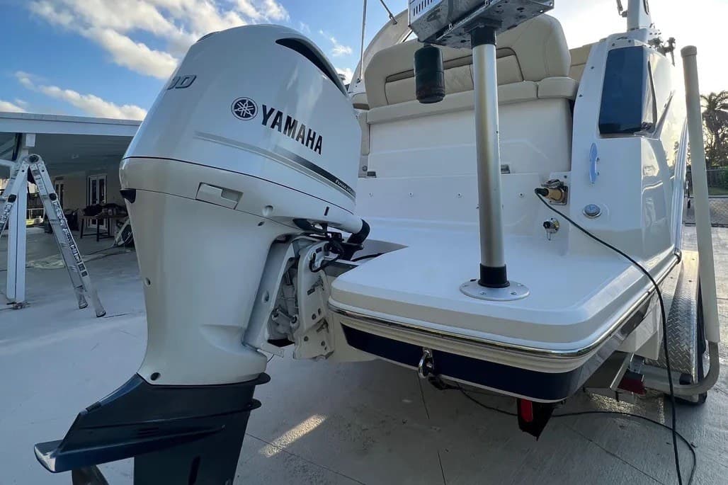 2020 Regal 26 XO for Sale in Jacksonville Beach, FL Express Cruiser 4