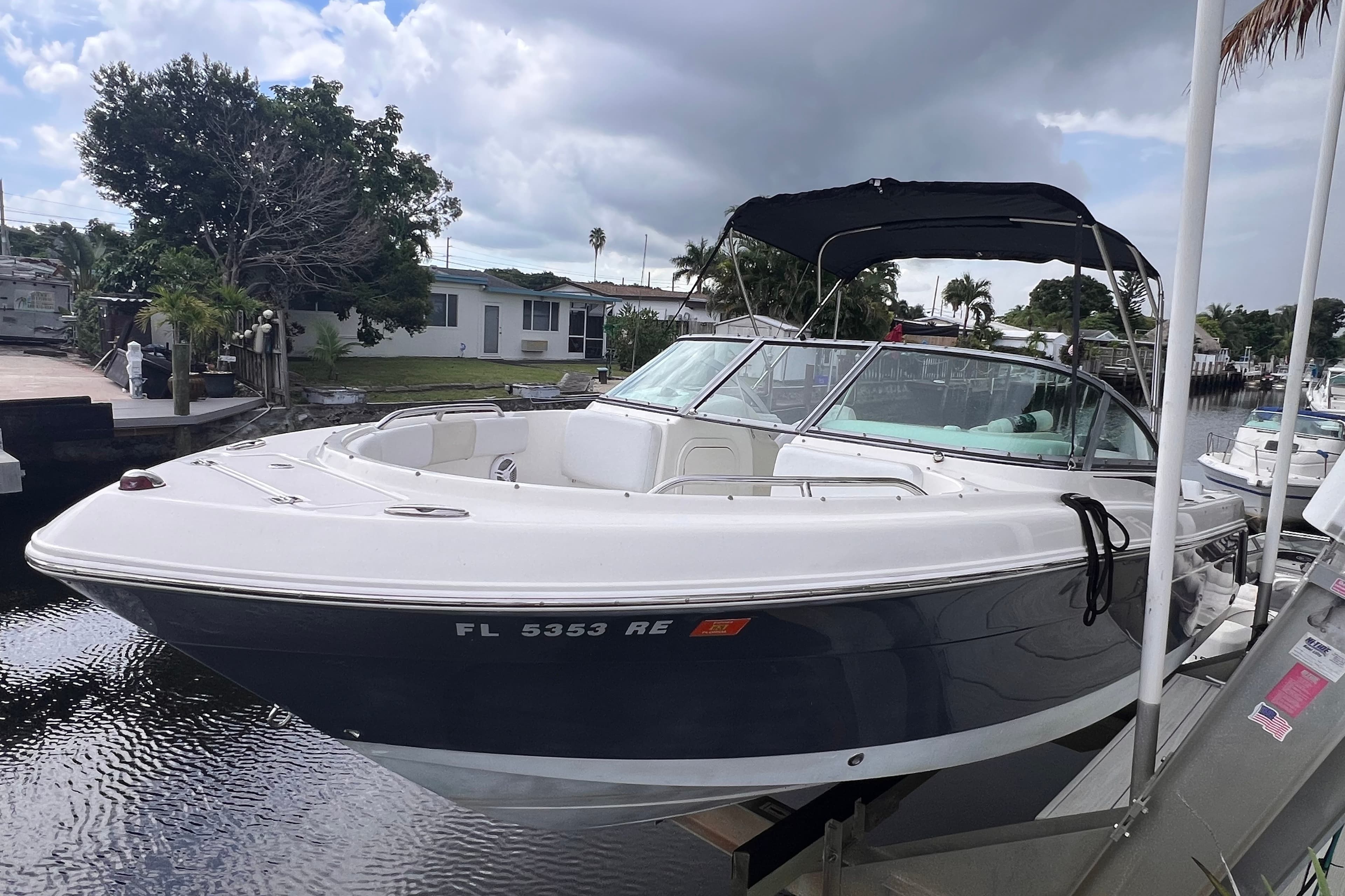 2016 Robalo R227 for Sale in Dania Beach, FL Dual Console