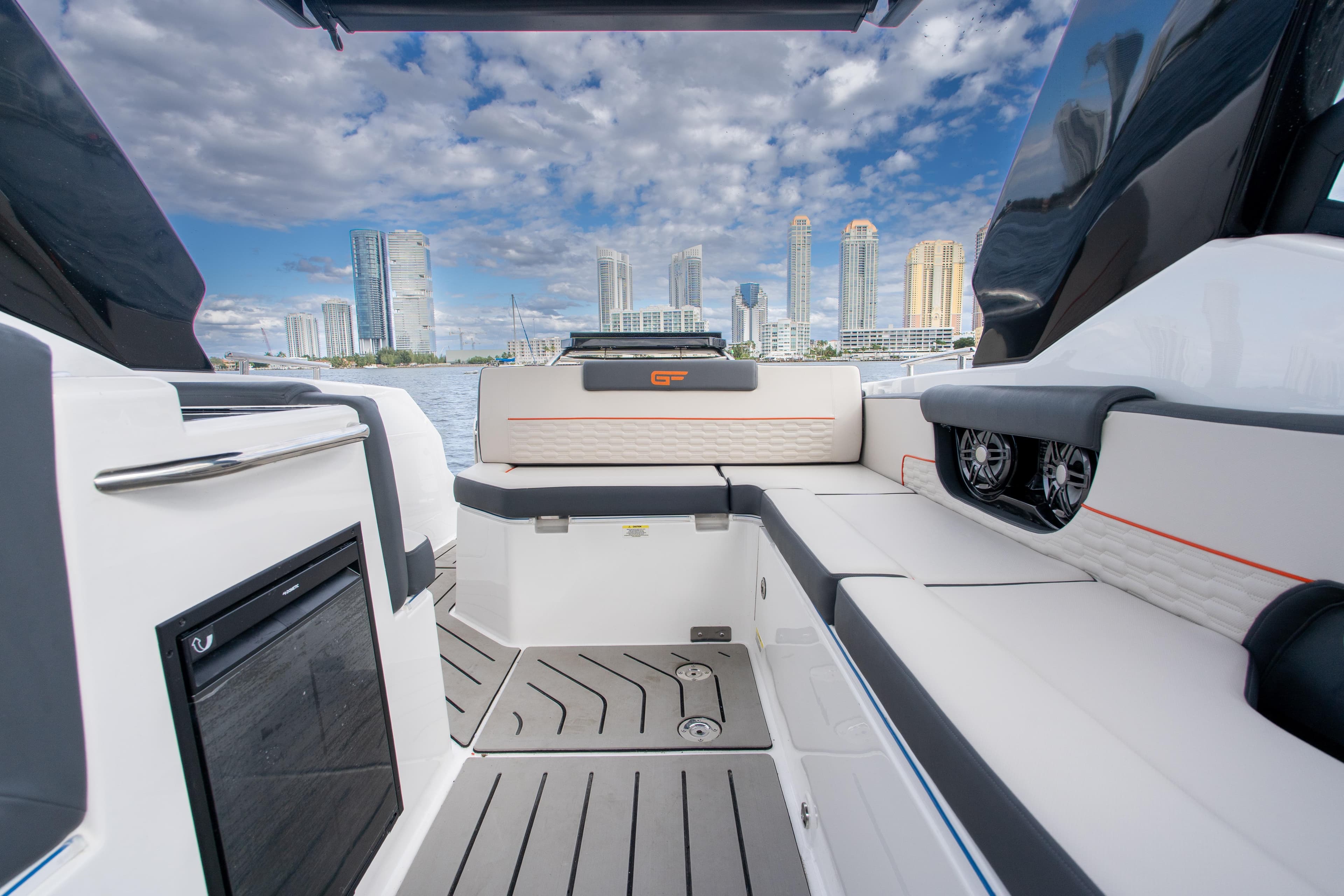 2026 Granfort Boats USA 300 GTS for Sale in Miami, FL Express Cruiser 5