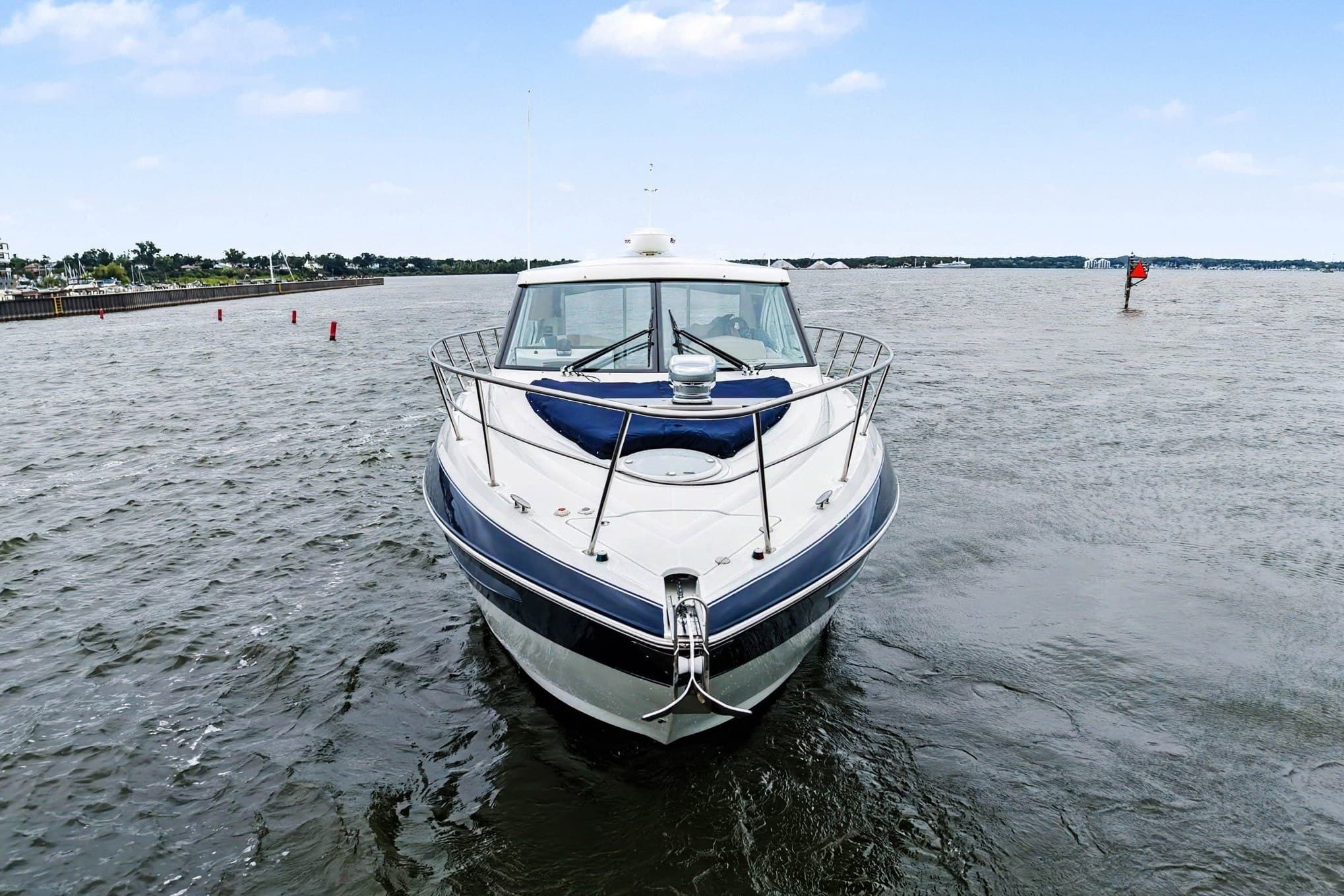 2015 Cruisers Yachts 41 Cantius for Sale in Muskegon, MI Sport Cruiser 2