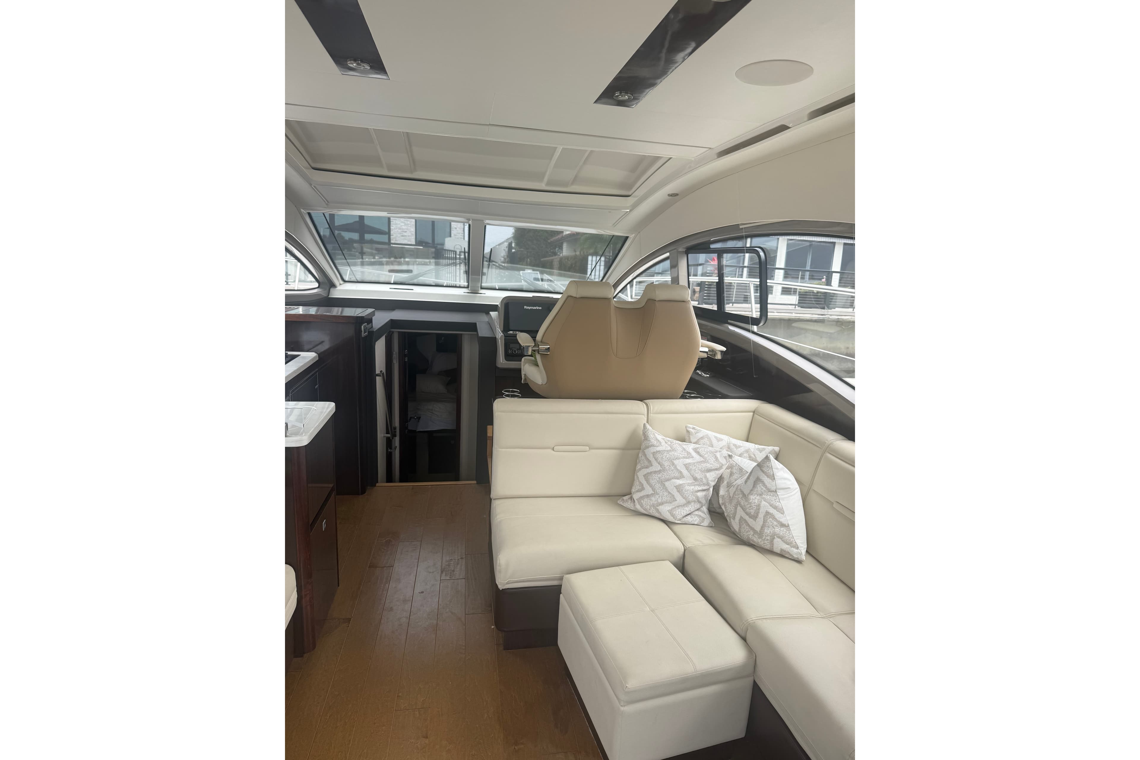 2017 Sea Ray Sundancer 400 for Sale in Huntington Beach, CA Express Cruiser 3