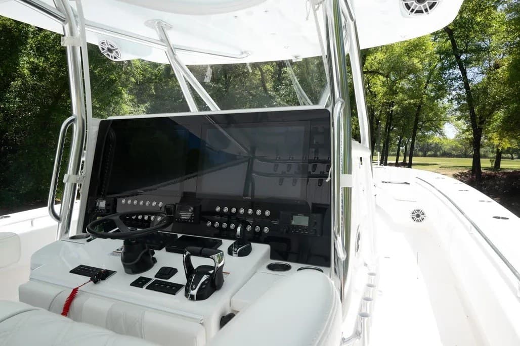 2023 Contender 44ST for Sale in Mobile, AL Center Console 4