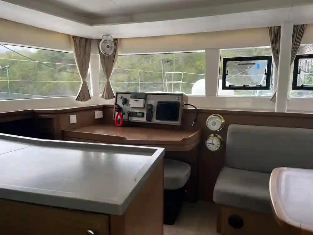 Lagoon 450 F for Sale