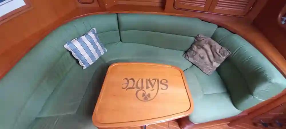 Passport Yachts 470 Center Cockpit for Sale