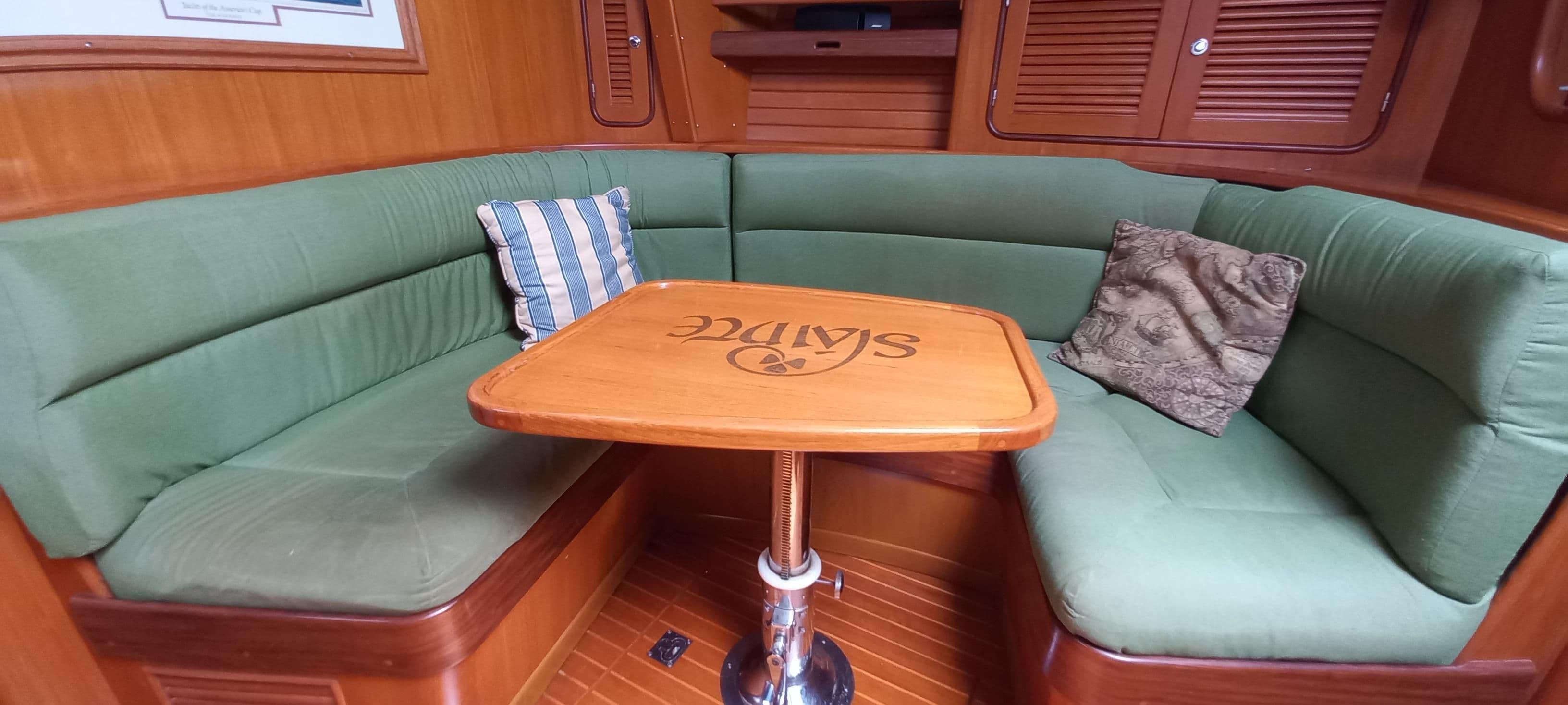 Passport Yachts 470 Center Cockpit for Sale