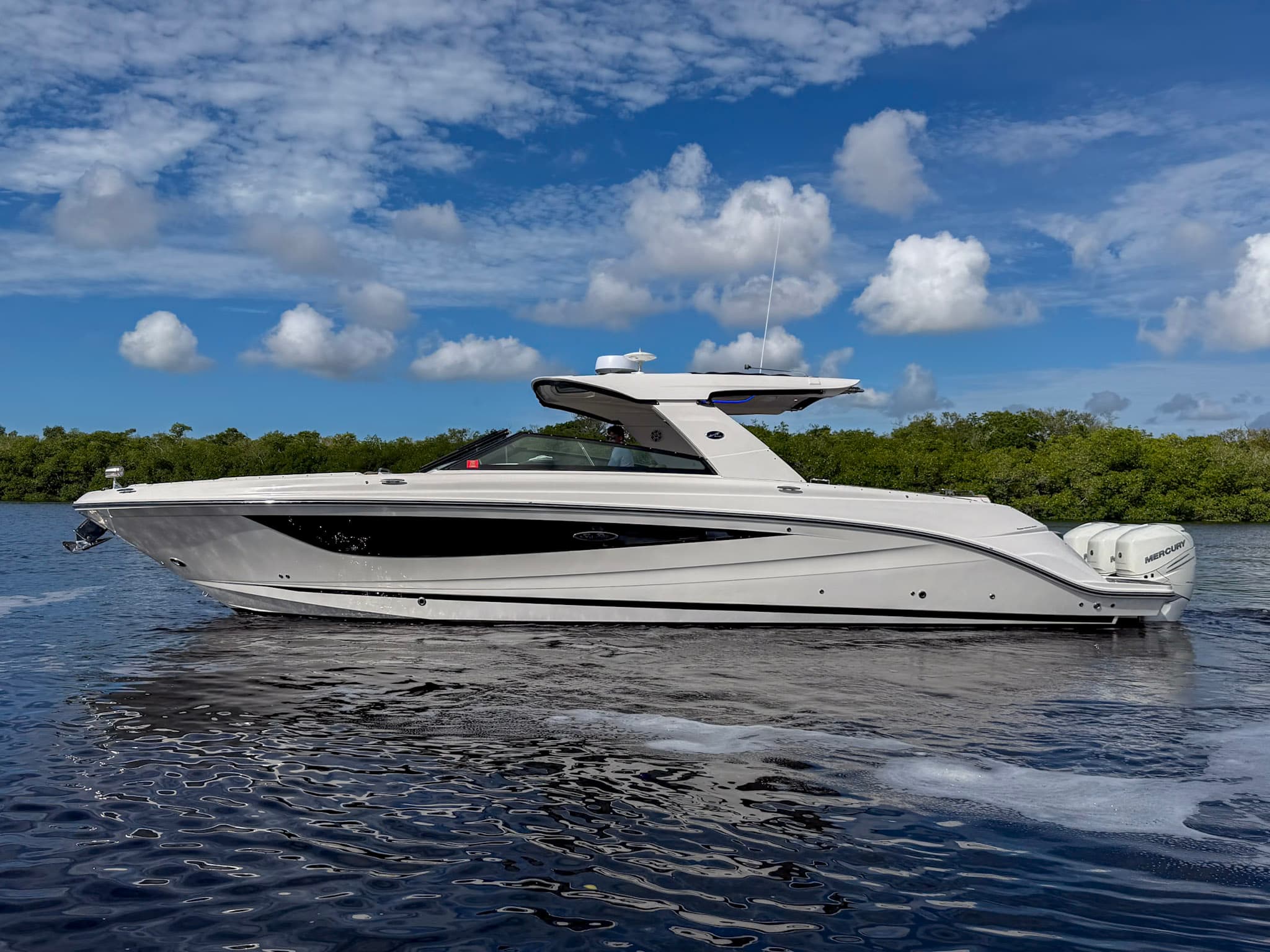 2019 Sea Ray SLX 400 Outboard for Sale in Fort Myers, FL Bowrider 5