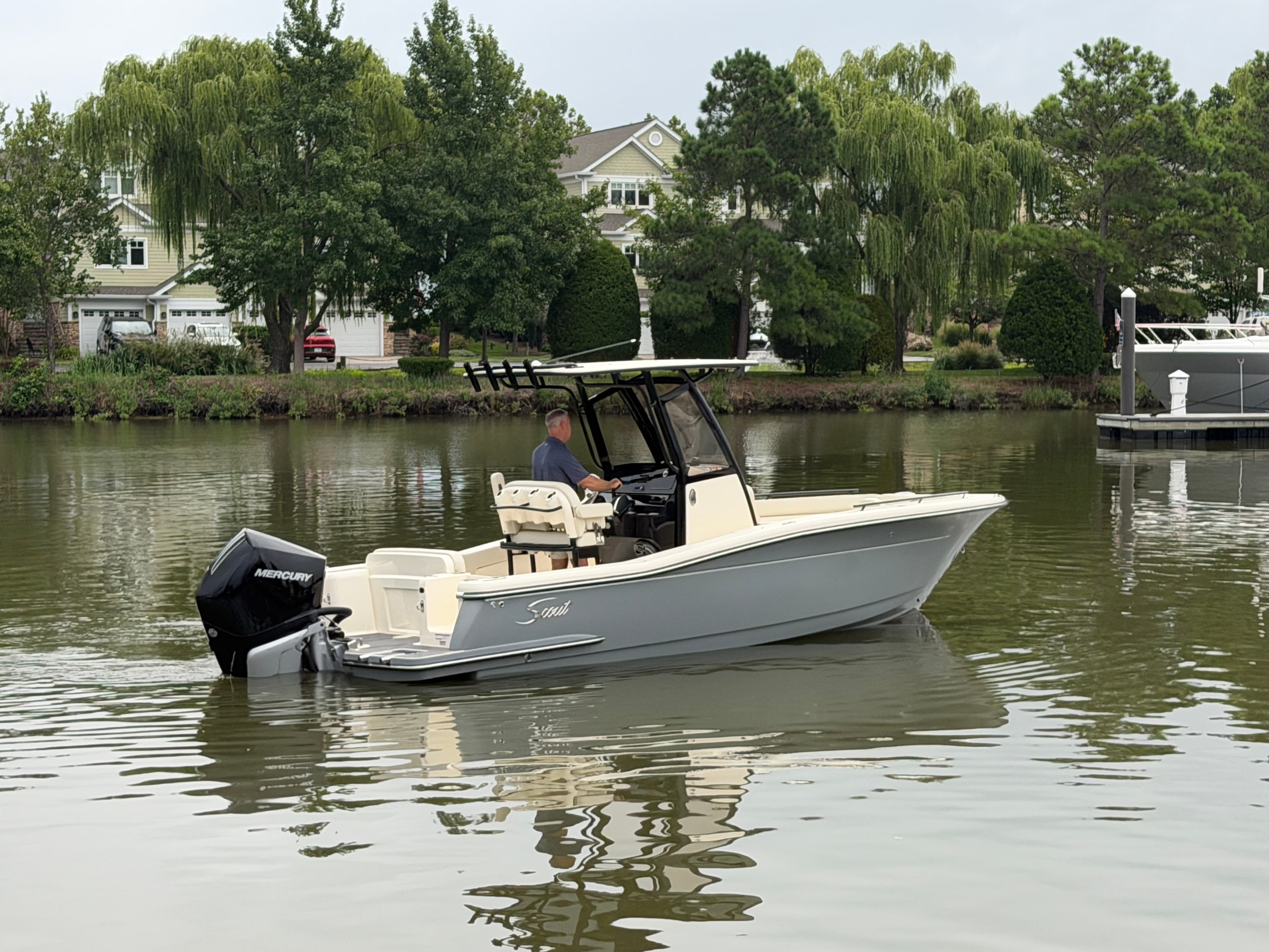 2026 Scout Boats 240 XSF for Sale in Grasonville, MD Center Console 4