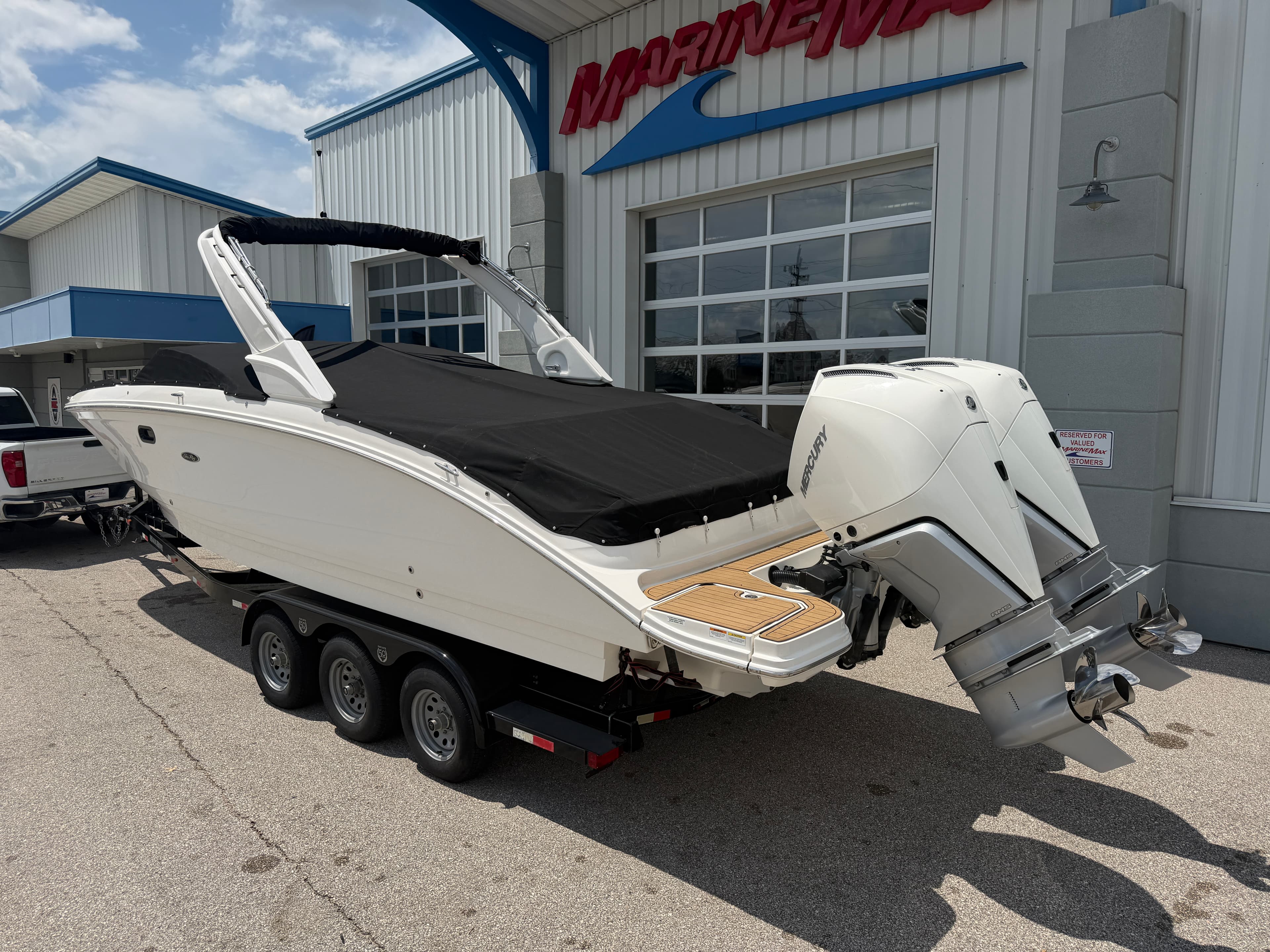 2024 Sea Ray SDX 290 Outboard for Sale in Lake Ozark, MO Bowrider 5