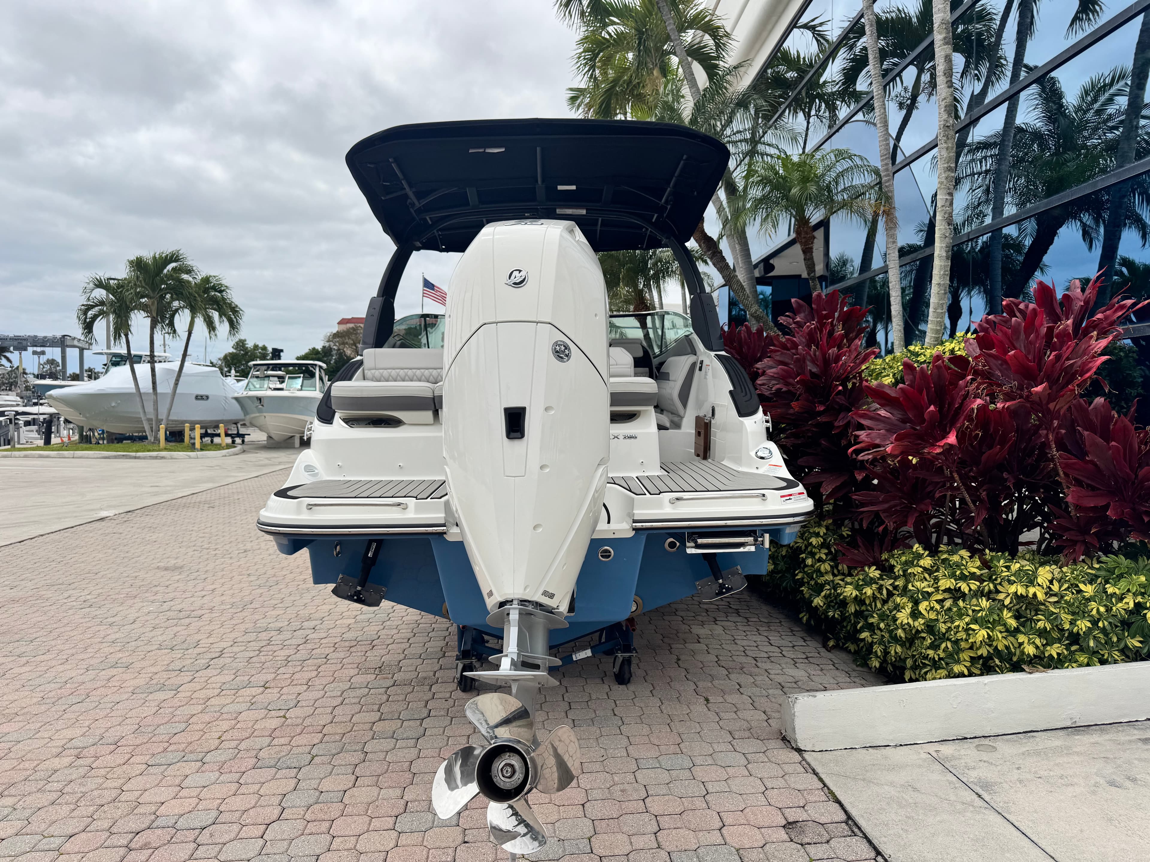 2026 Sea Ray SLX 260 Outboard for Sale in Pompano Beach, Florida Bowrider 5