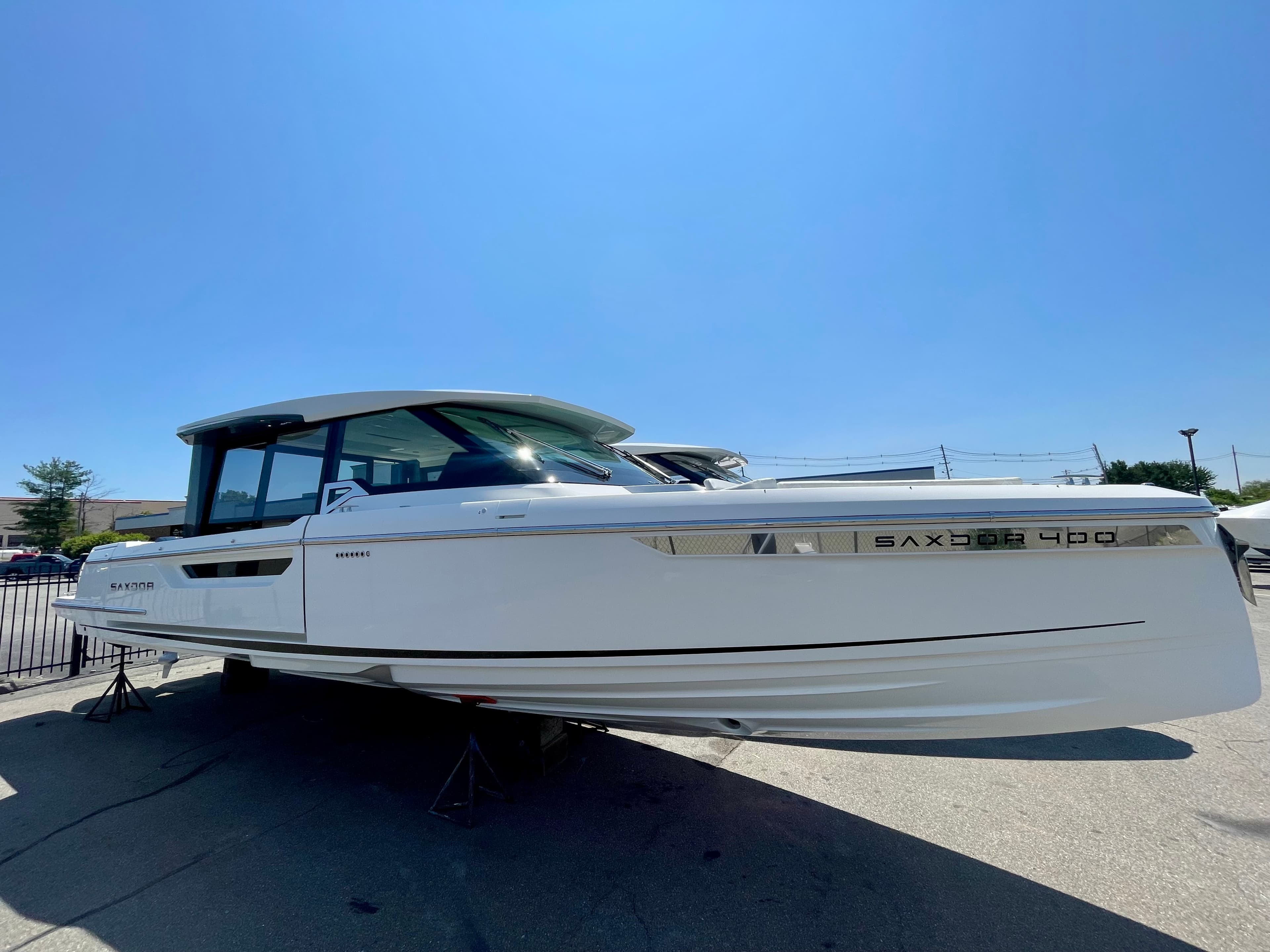 2027 Saxdor 400 GTC for Sale in Danvers, Massachusetts Motor Yacht