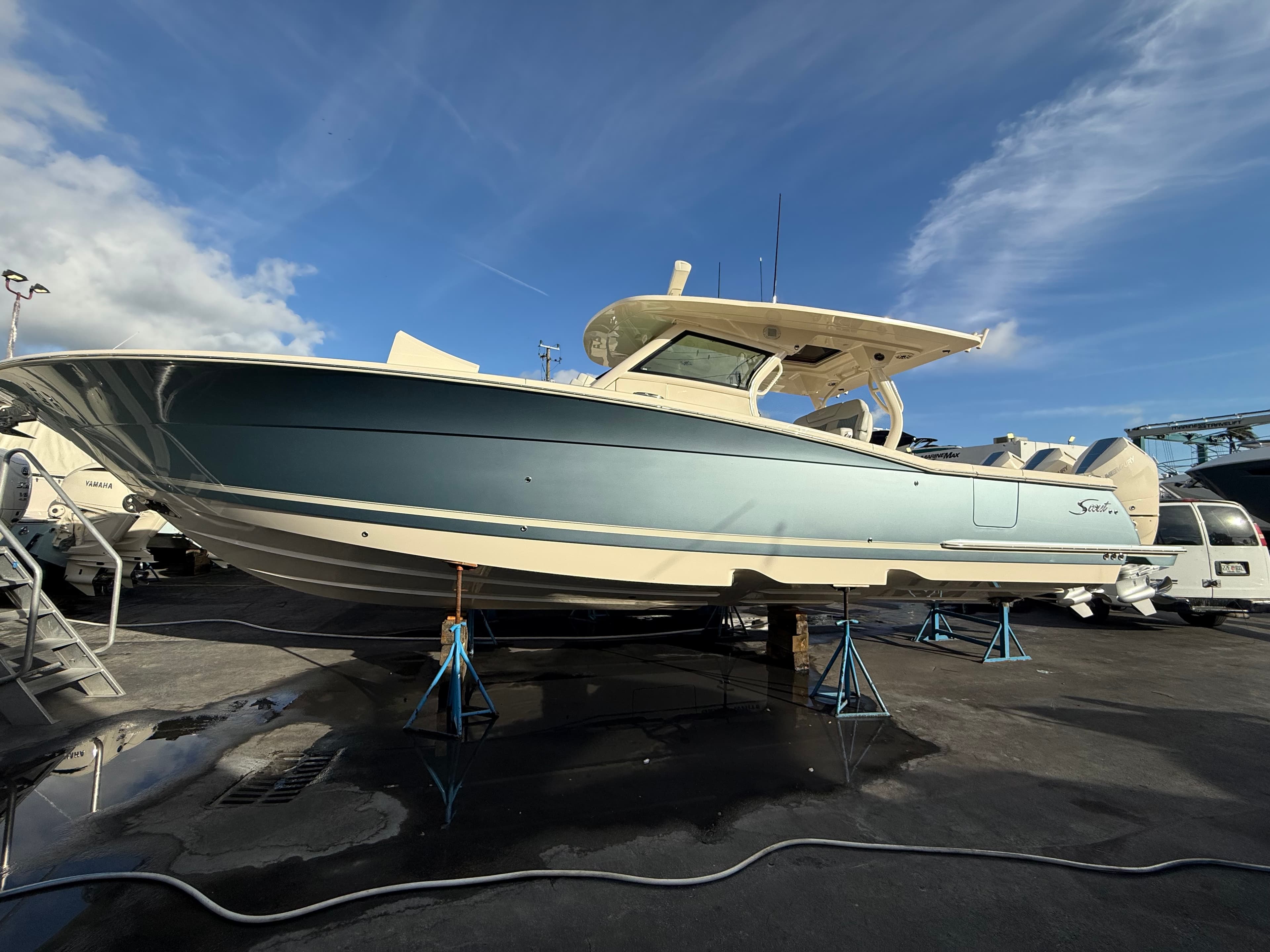 2025 Scout Boats 377LXF for Sale in Miami, FL Center Console 3