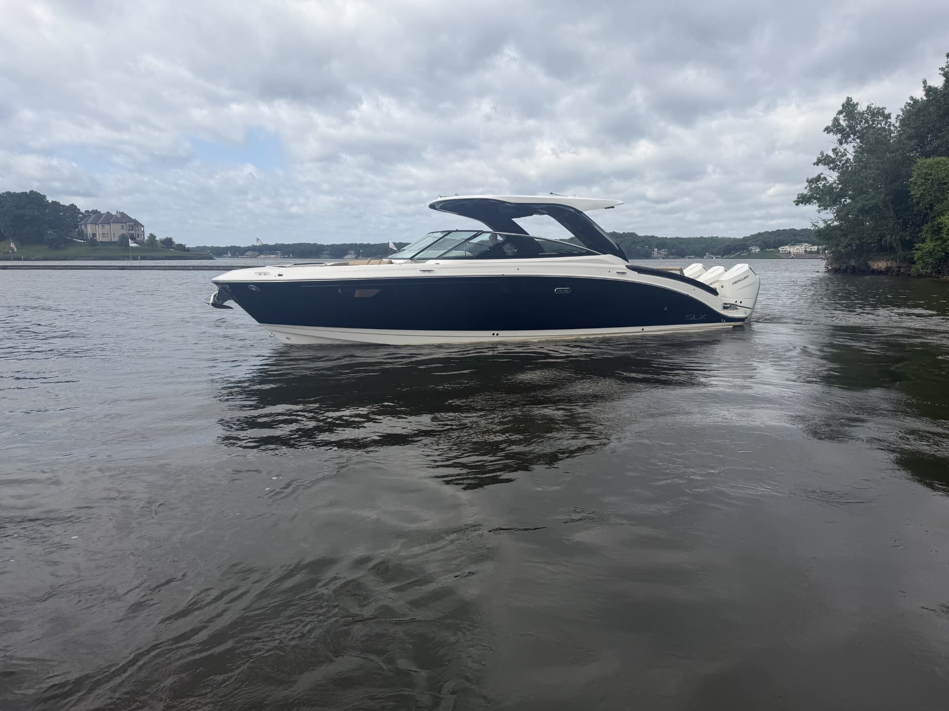 2026 Sea Ray SLX 360 Outboard for Sale in Lake Ozark, MO Bowrider 5