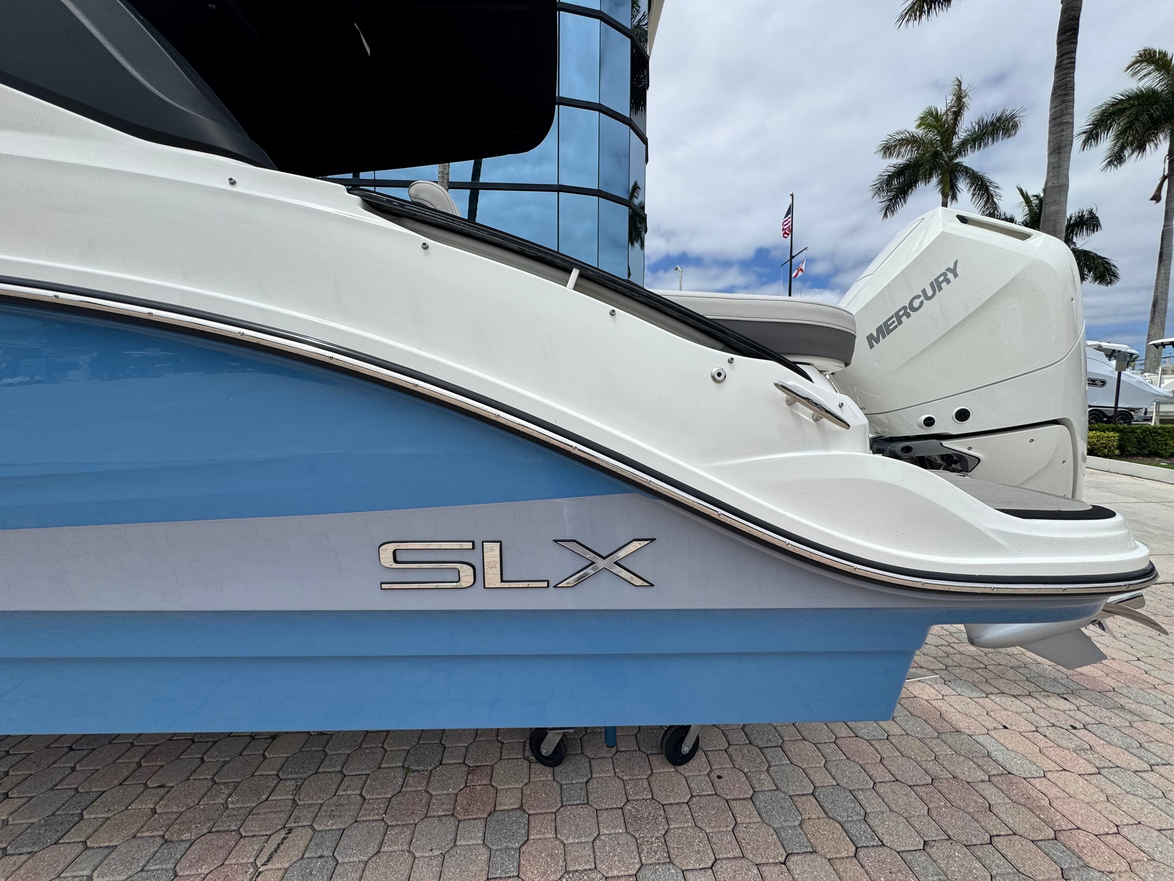 2026 Sea Ray SLX 260 Outboard for Sale in Pompano Beach, Florida Bowrider 4