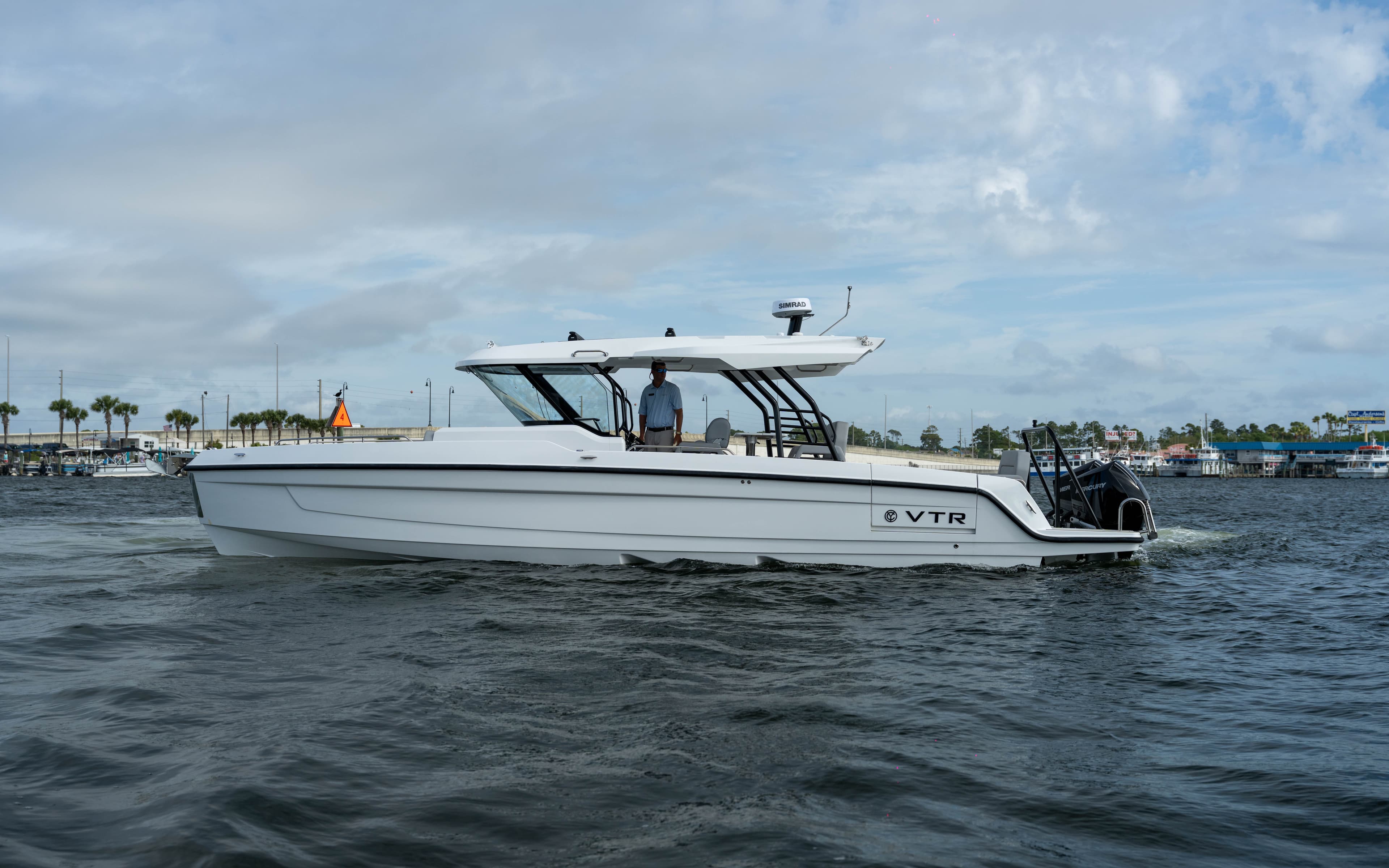 2026 Cruisers Yachts 38 VTR for Sale in Panama City, FL Sport Cruiser
