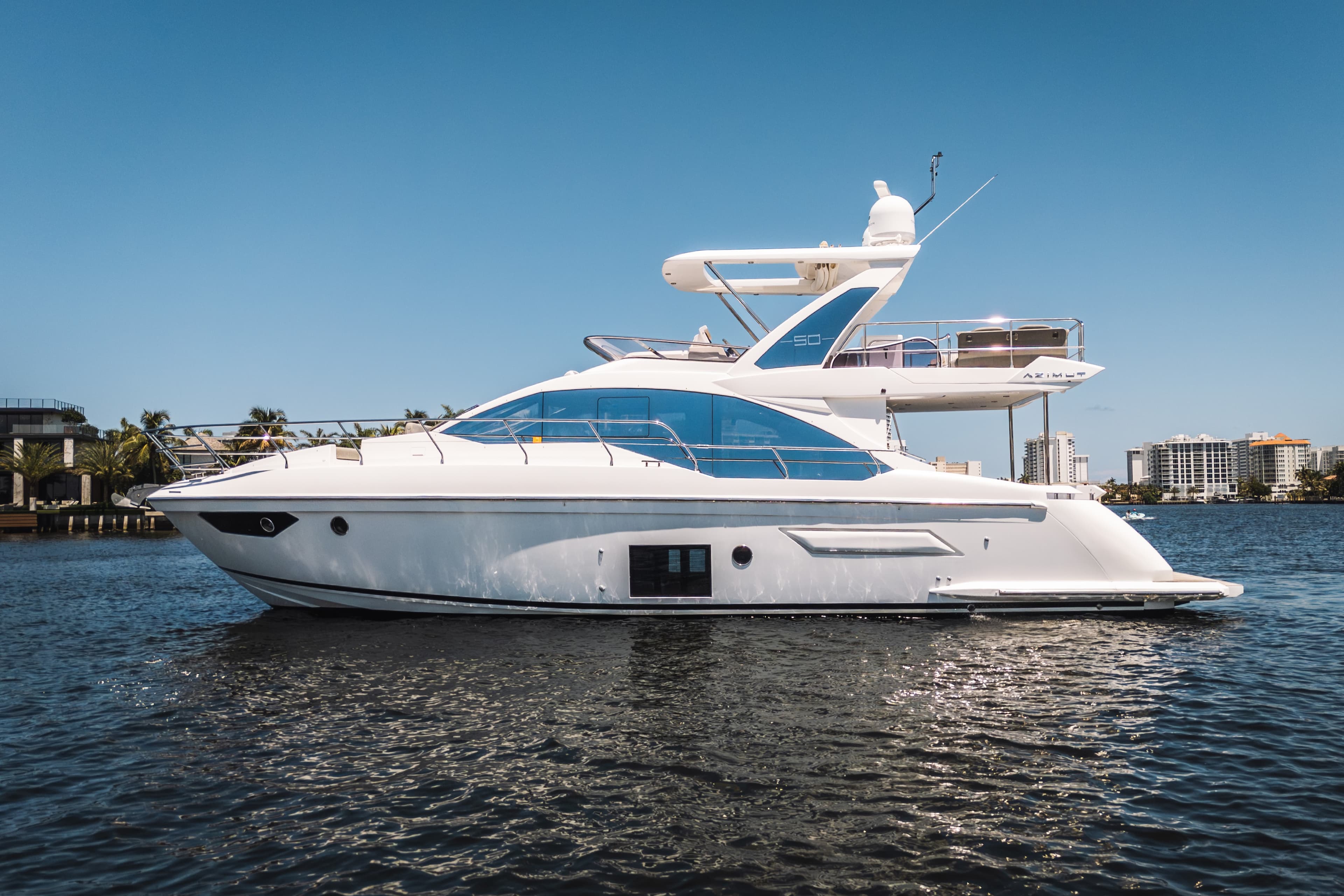 2021 Azimut Fly 50 for Sale in Pompano Beach, Florida Flybridge 3