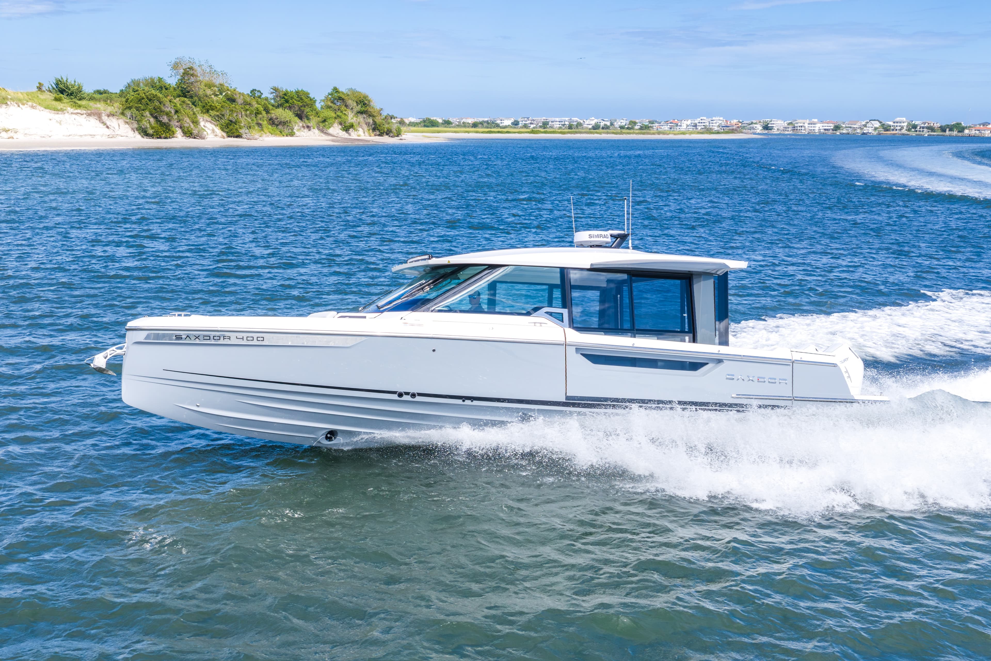 2027 Saxdor 400 GTC for Sale in Wrightsville Beach, North Carolina Motor Yacht 3