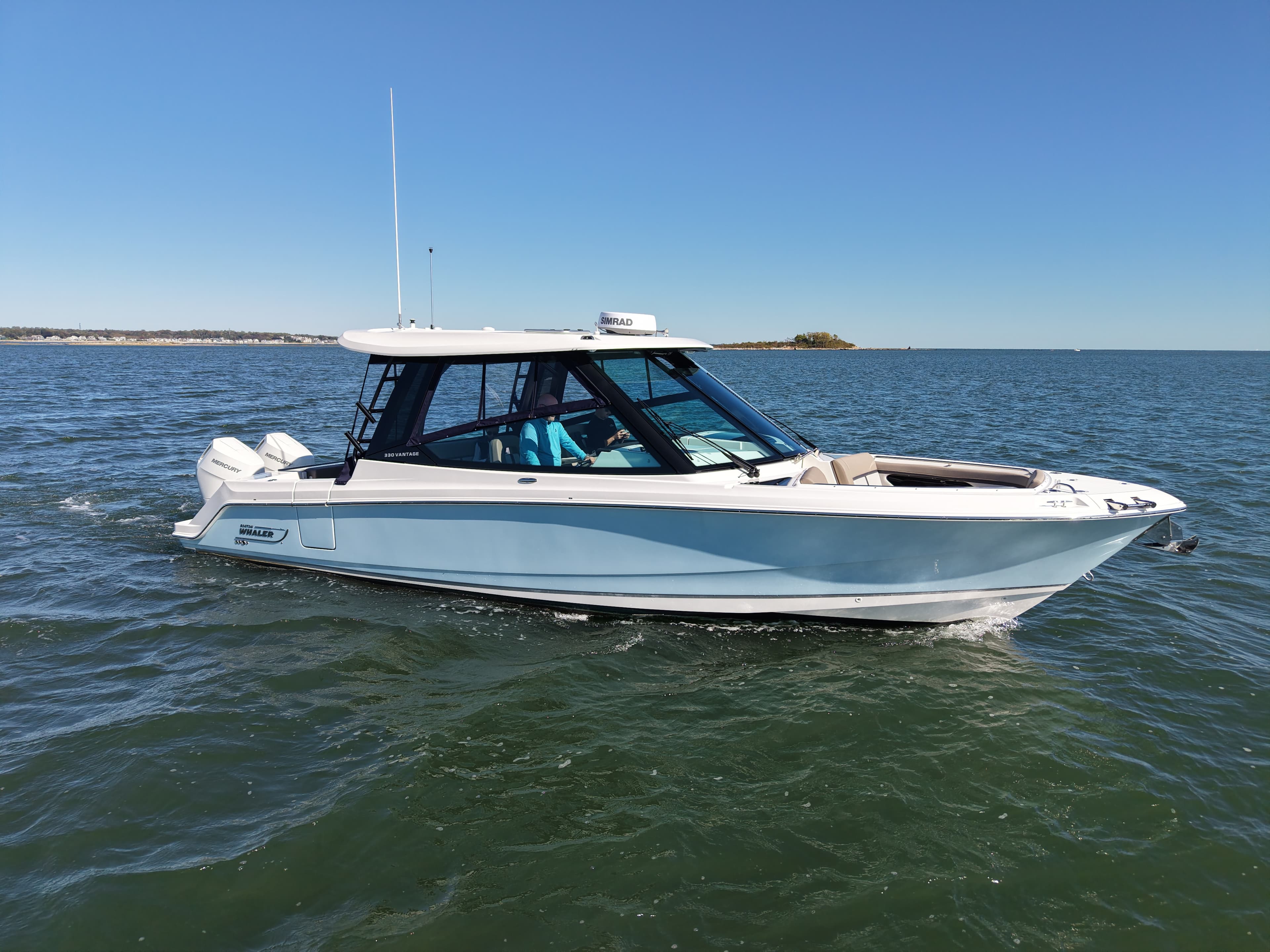 2025 Boston Whaler 330 Vantage for Sale in Wakefield, RI Dual Console 4