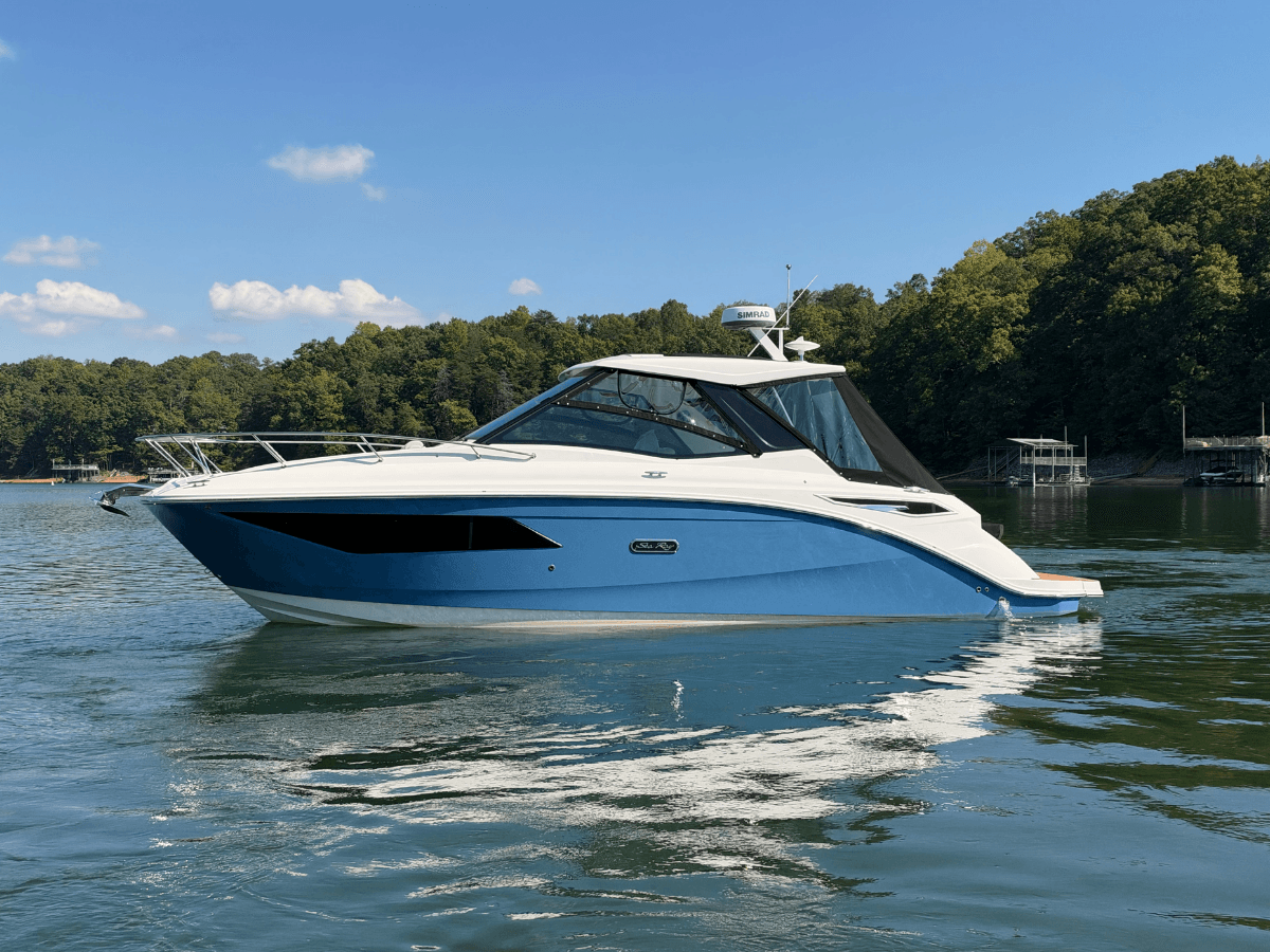 2027 Sea Ray Sundancer 320 for Sale in Cumming, GA Express Cruiser