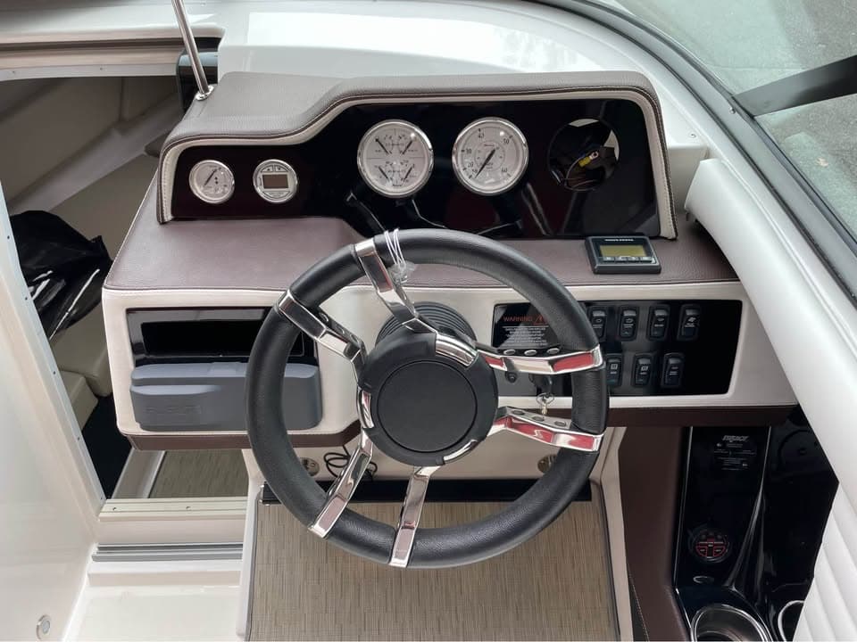 2017 Regal 2550 for Sale in Lake Wylie, SC Cuddy Cabin 4