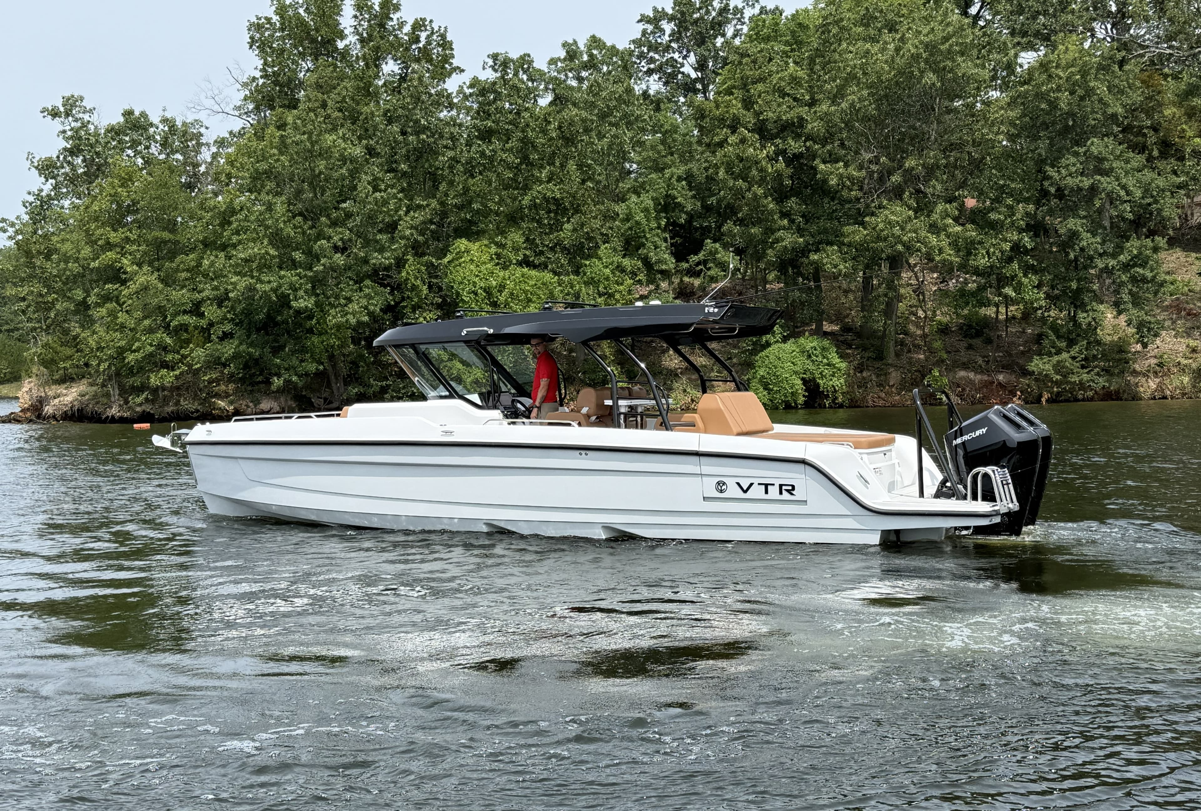 2027 Cruisers Yachts 38 VTR for Sale in Lake Ozark, MO Sport Cruiser