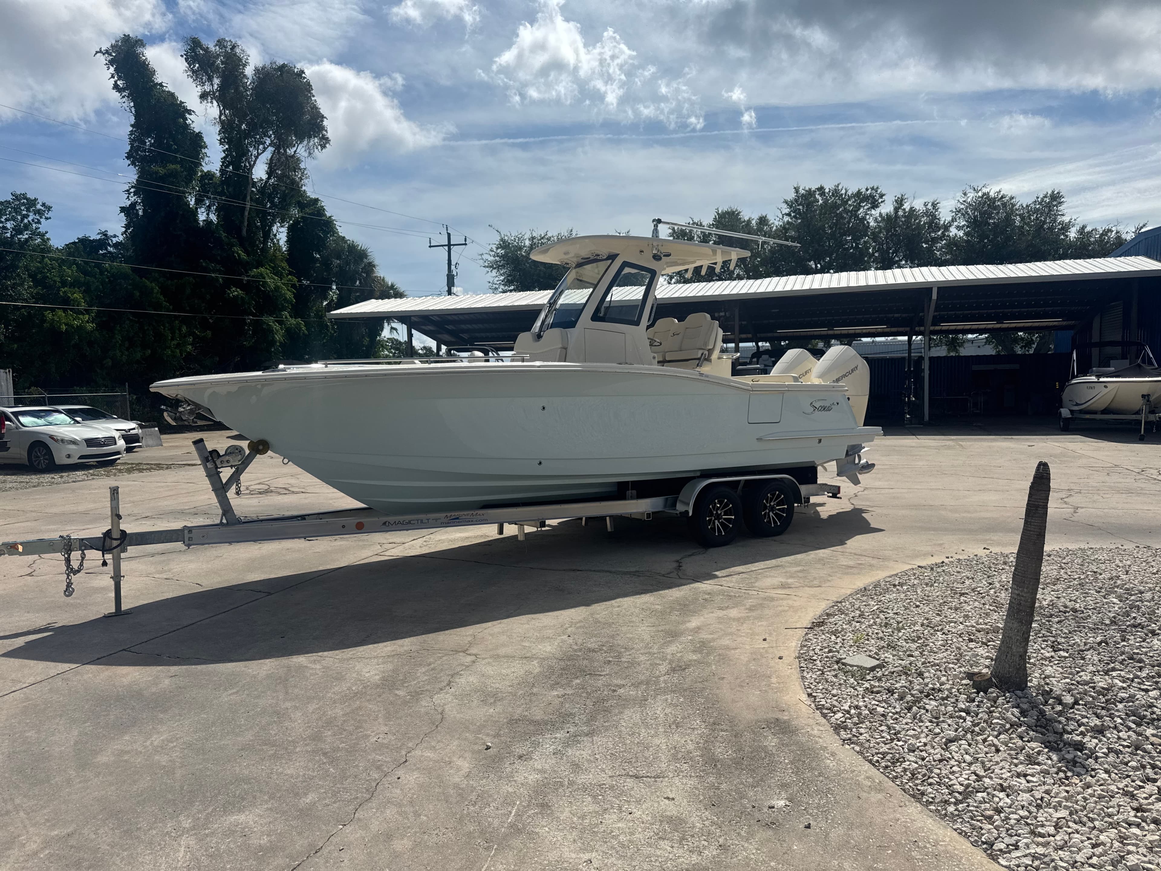 2026 Scout Boats 260 LXF for Sale in Cocoa, Florida Center Console 2