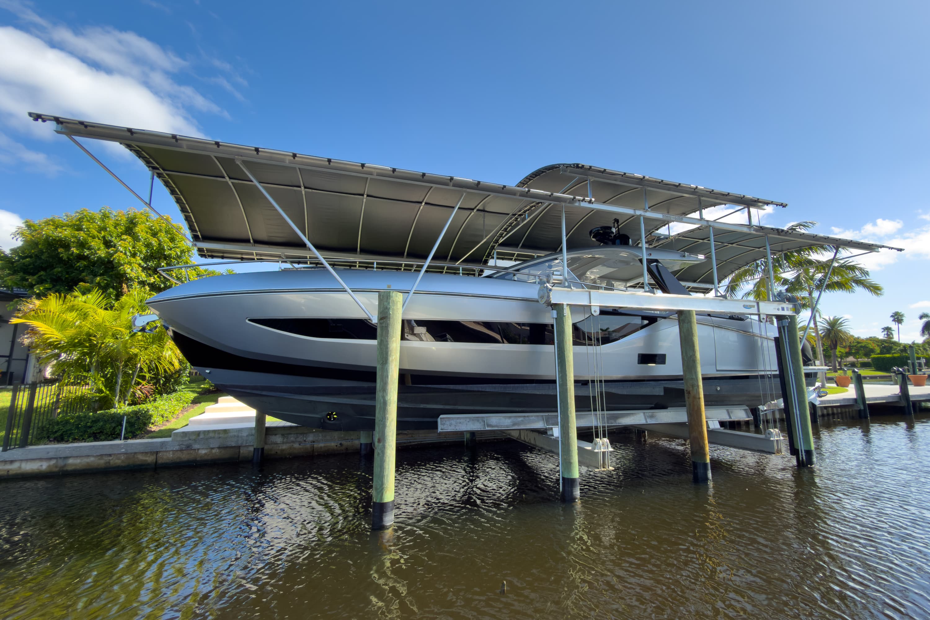 2022 Azimut Verve 47 for Sale in Fort Myers, FL Express Cruiser 5