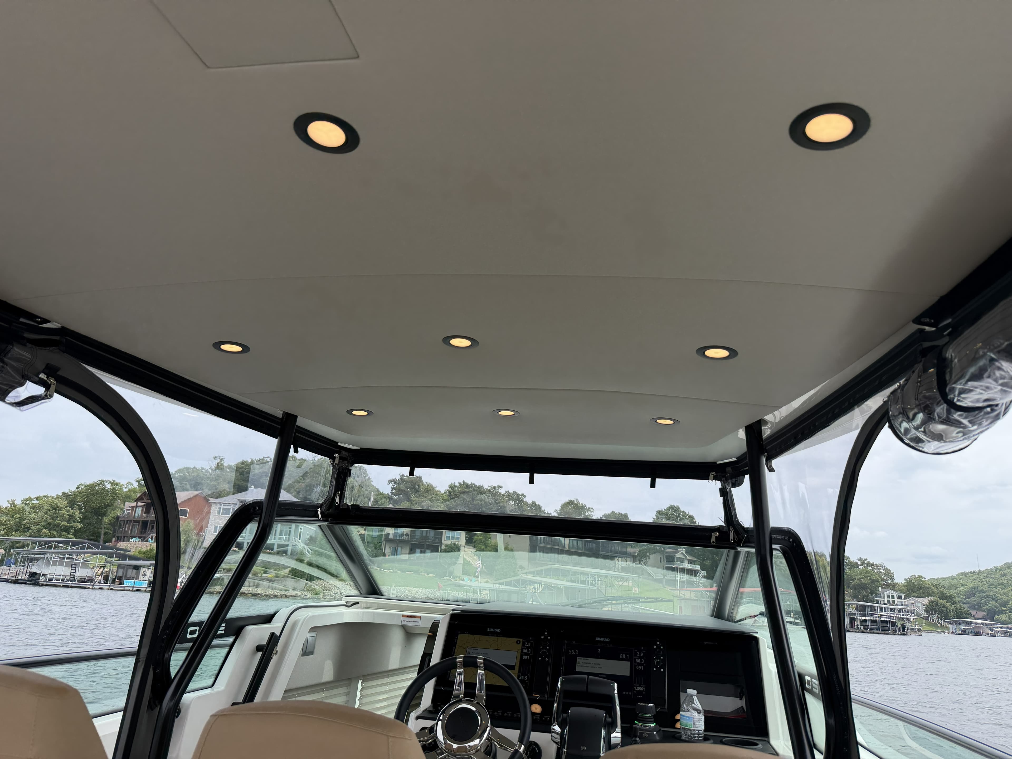 2027 Saxdor 320 GTO for Sale in Lake Ozark, MO Day Boats 3