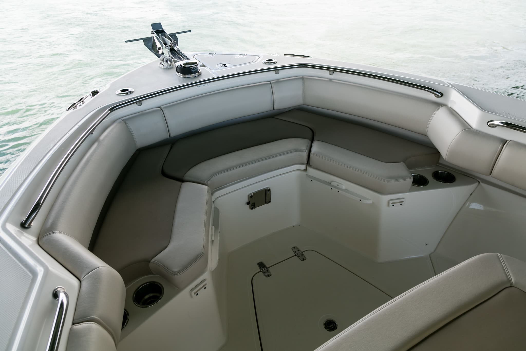 2027 Boston Whaler 250 Outrage for Sale in Key Largo, FL Center Console 2