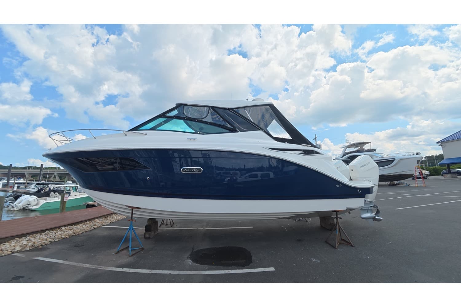 2026 Sea Ray Sundancer 320 Outboard for Sale in Brick Township, New Jersey Express Cruiser 3