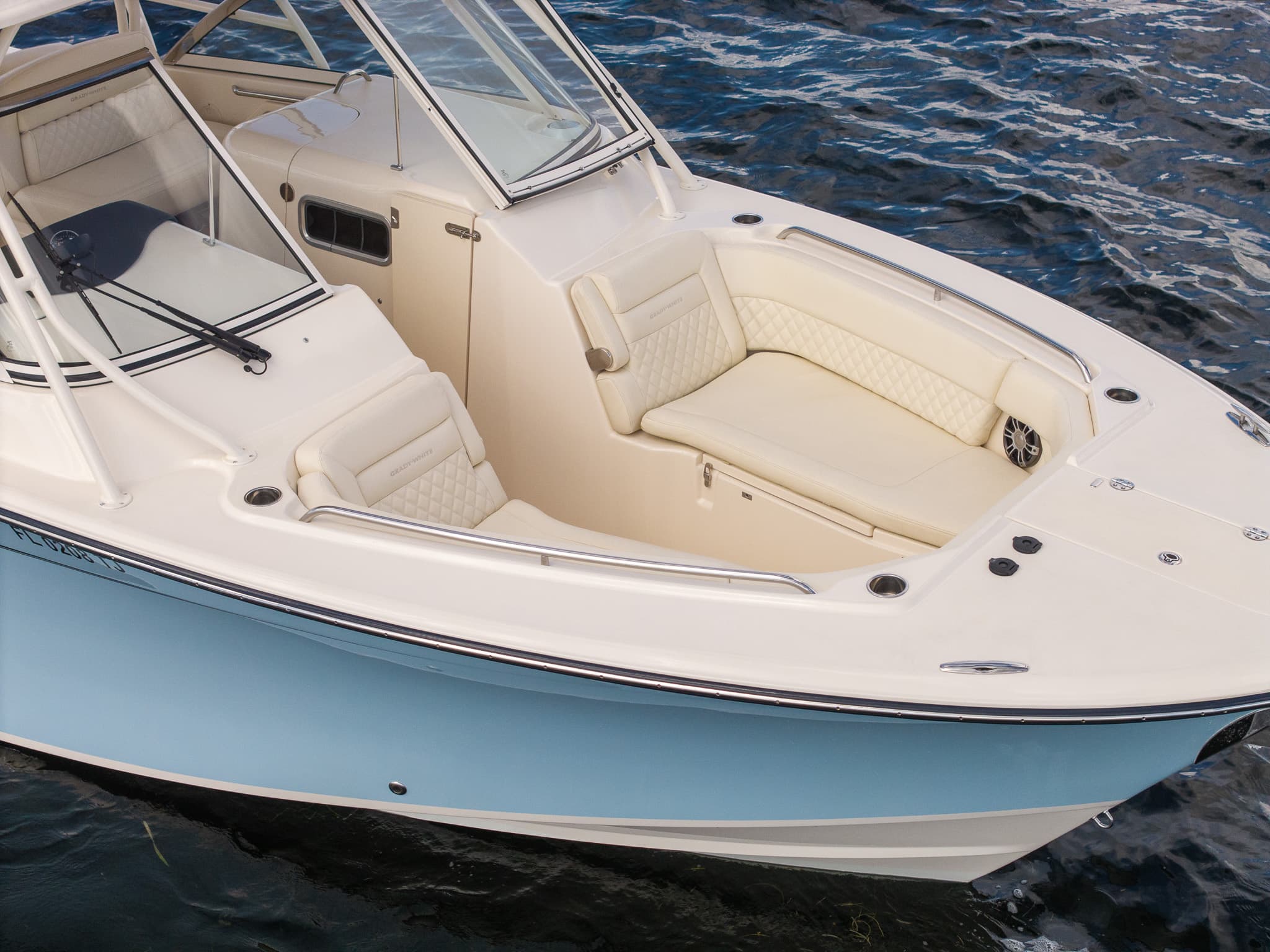 2023 Grady-White Boats Freedom 307 for Sale in Miami, FL Bowrider 4