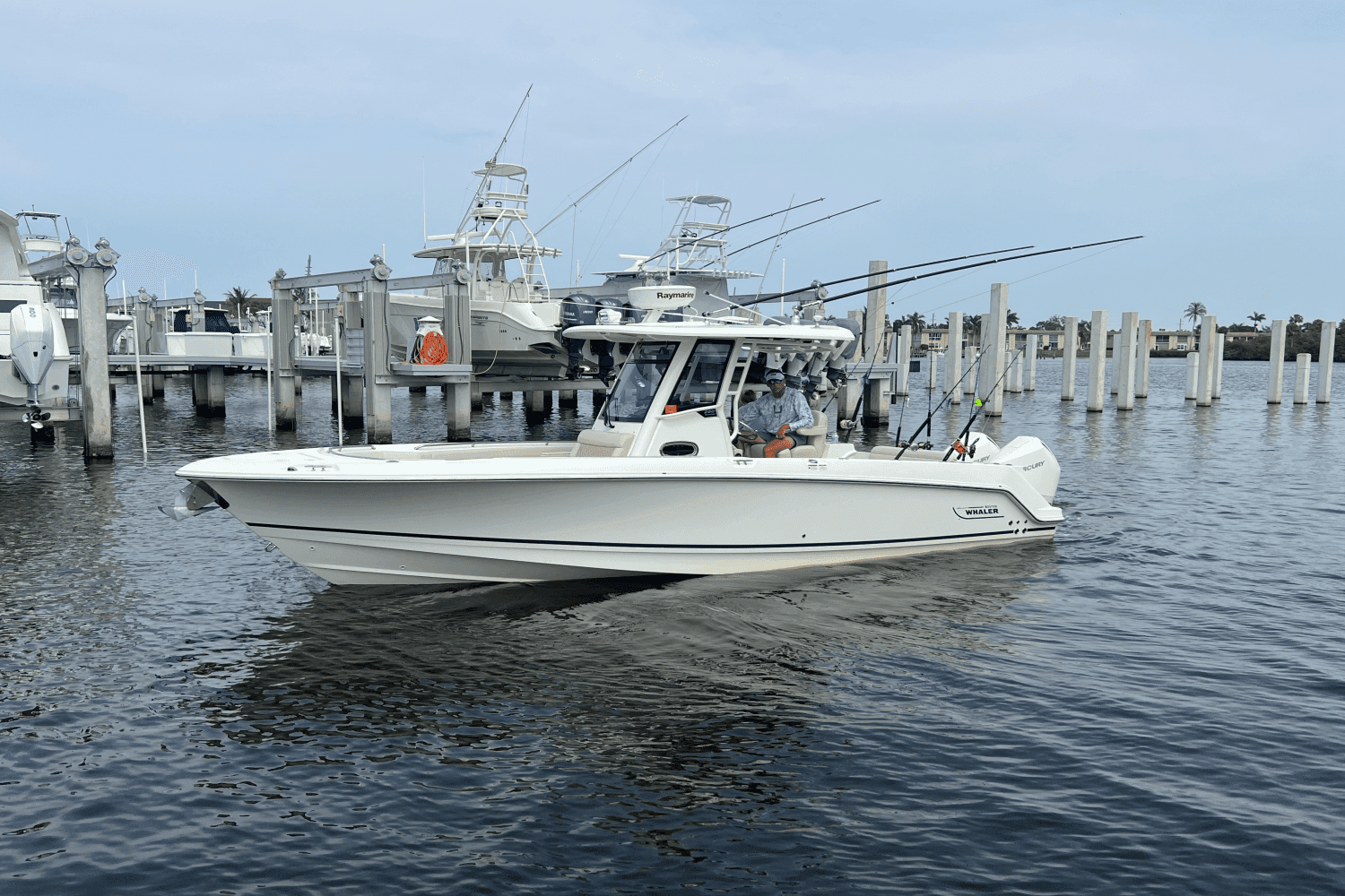 2019 Boston Whaler 280 Outrage for Sale in Stuart, Florida Center Console 3